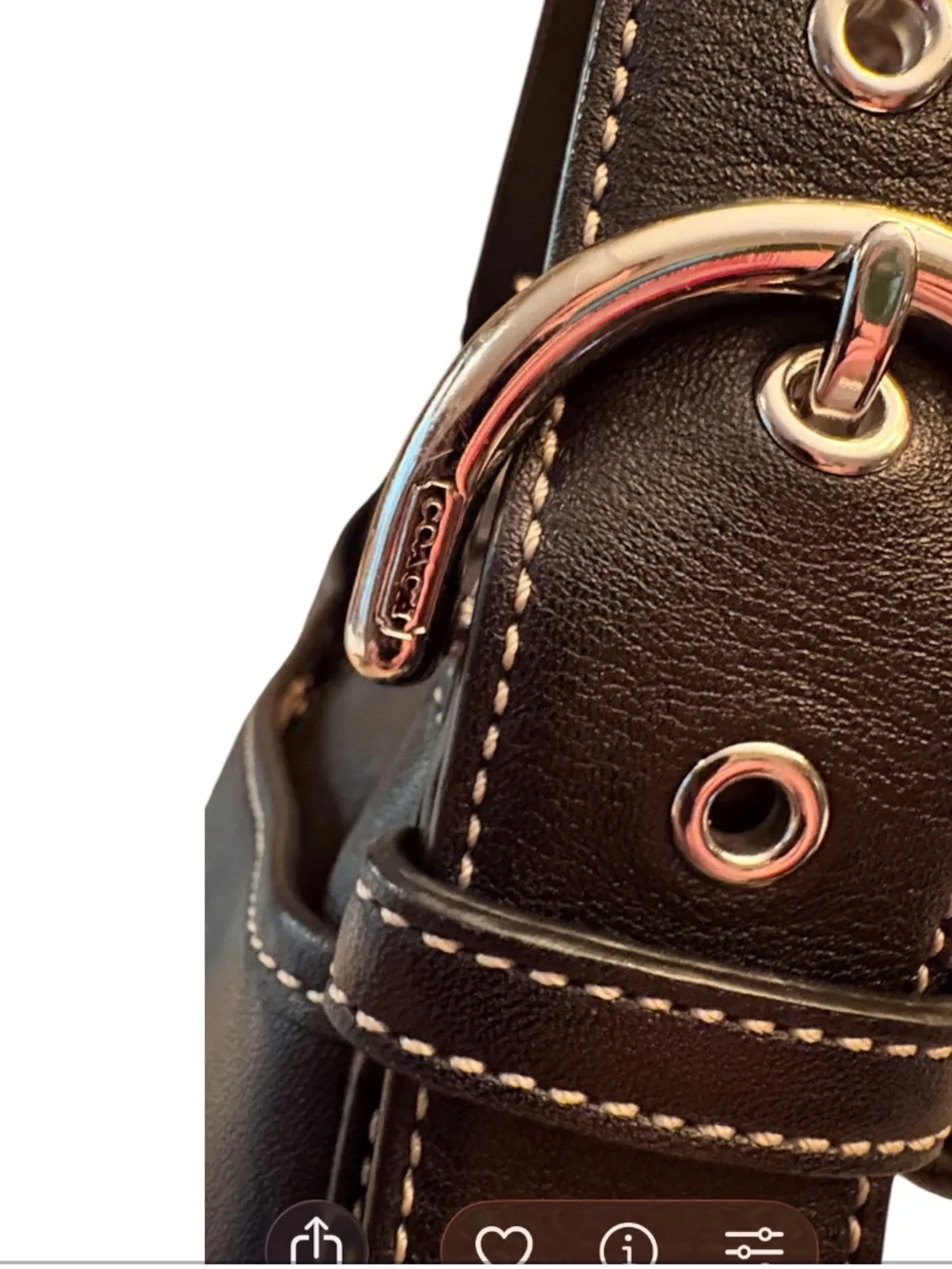 Vintage Coach Soho Shoulder Bag in black leather with silver hardware A060-9243